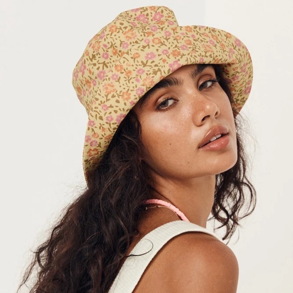 ISO Spell Rae bucket